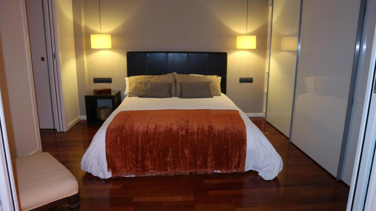 Apartamento Frente Al Mar Malaga Bagian luar foto